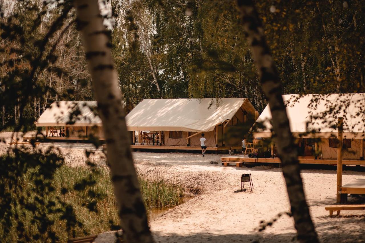 Glamping Mandra Kanev Hotell Leplyavo Exteriör bild