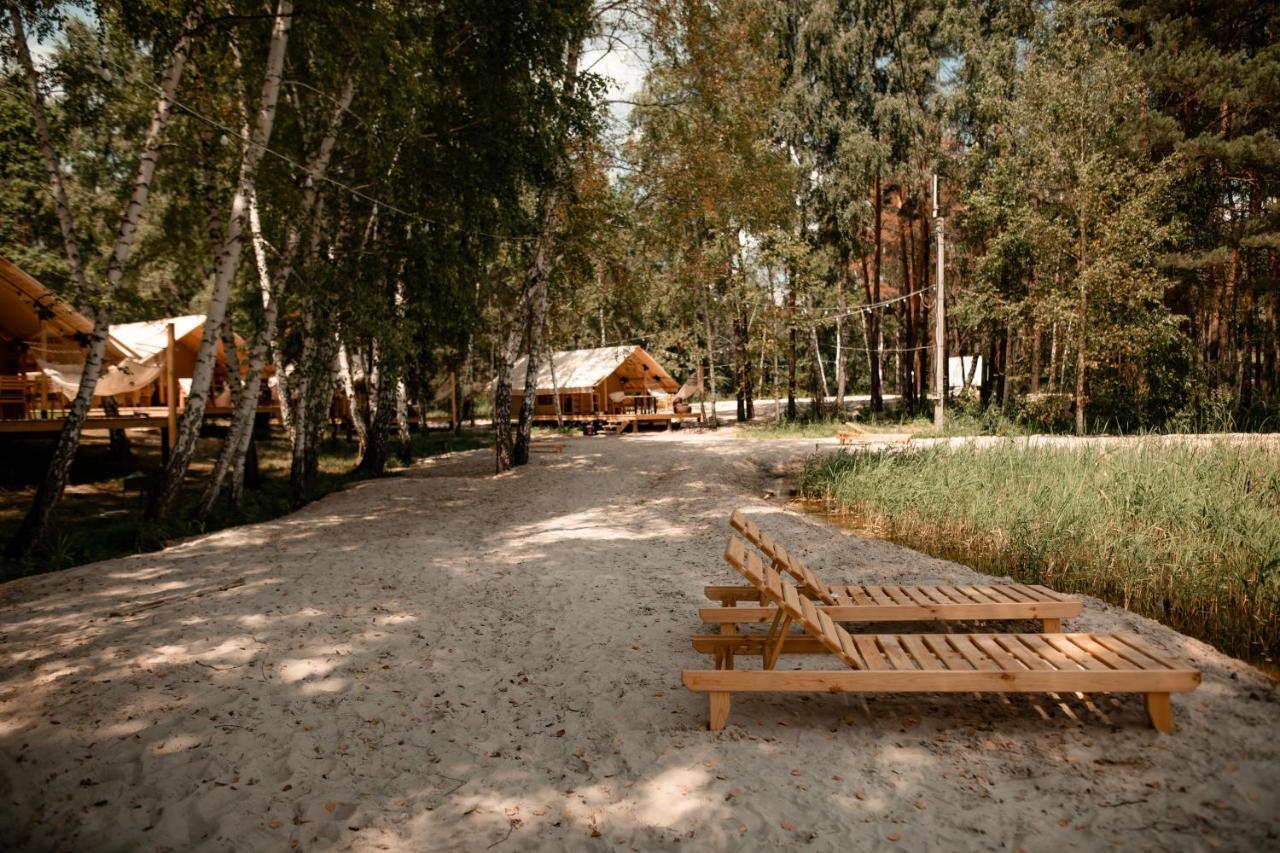 Glamping Mandra Kanev Hotell Leplyavo Exteriör bild