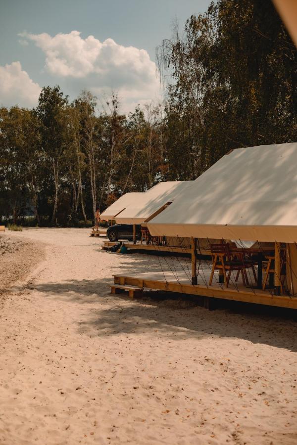 Glamping Mandra Kanev Hotell Leplyavo Exteriör bild